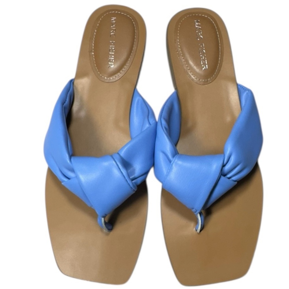 Marc Fisher Women's Baler2 Puffy Blue Faux Leather Sandal Size 9
